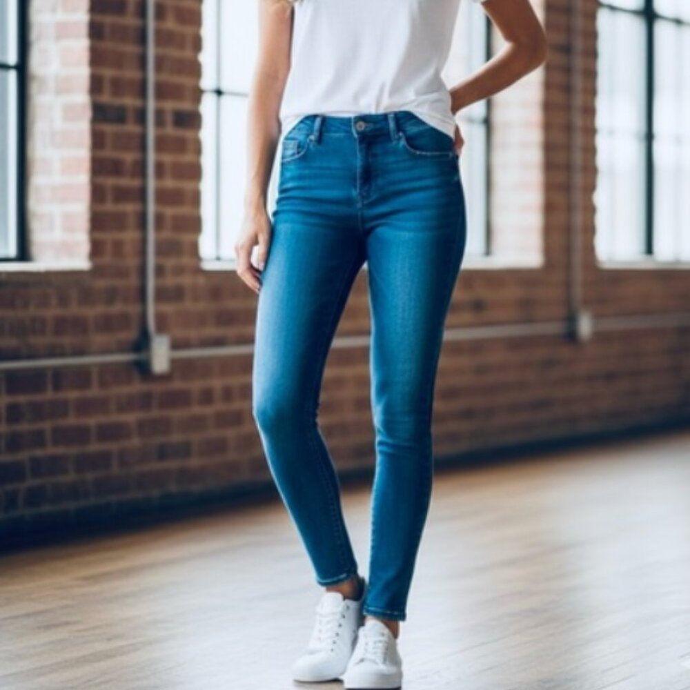 Abercrombie & Fitch Vibrant Blue Skinny Jeans